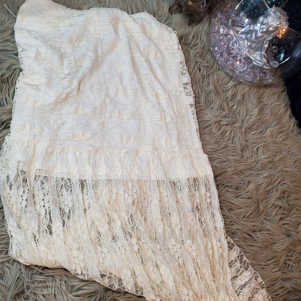 Lace maxi skirt